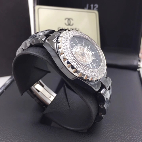 シャネル時計側面デザイン